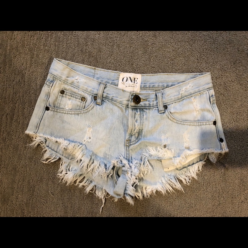 One Teaspoon Light Wash Jean Shorts